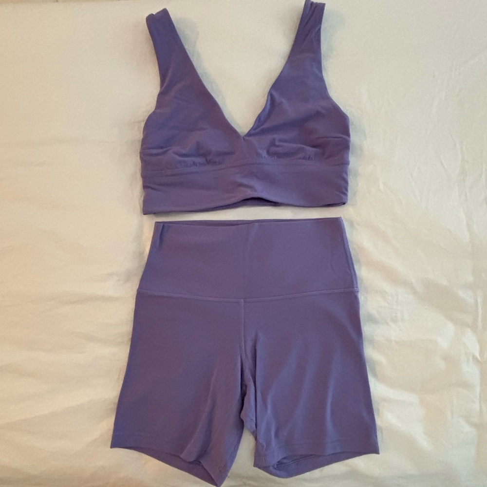 Lululemon Align short & Align V neck bra set